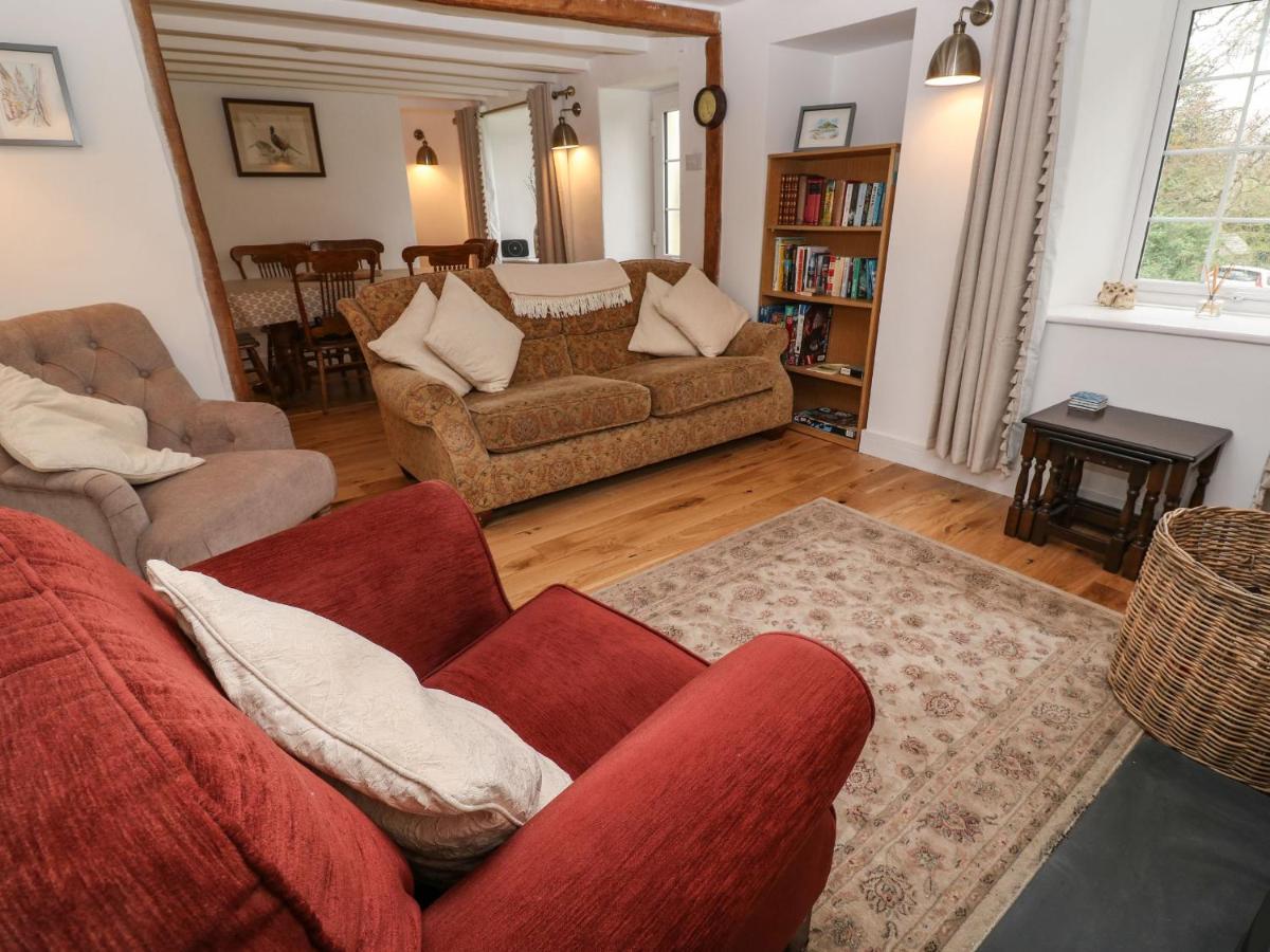 סנט אוסטל Oaktree Cottage מראה חיצוני תמונה